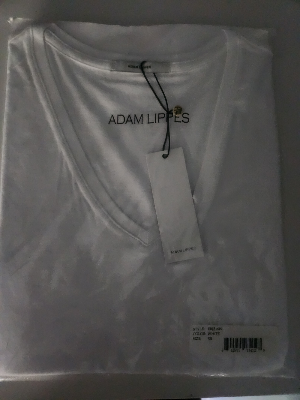 Adam Lippes White V-Neck Short Sleeve Tee . Ex Small. Nwt